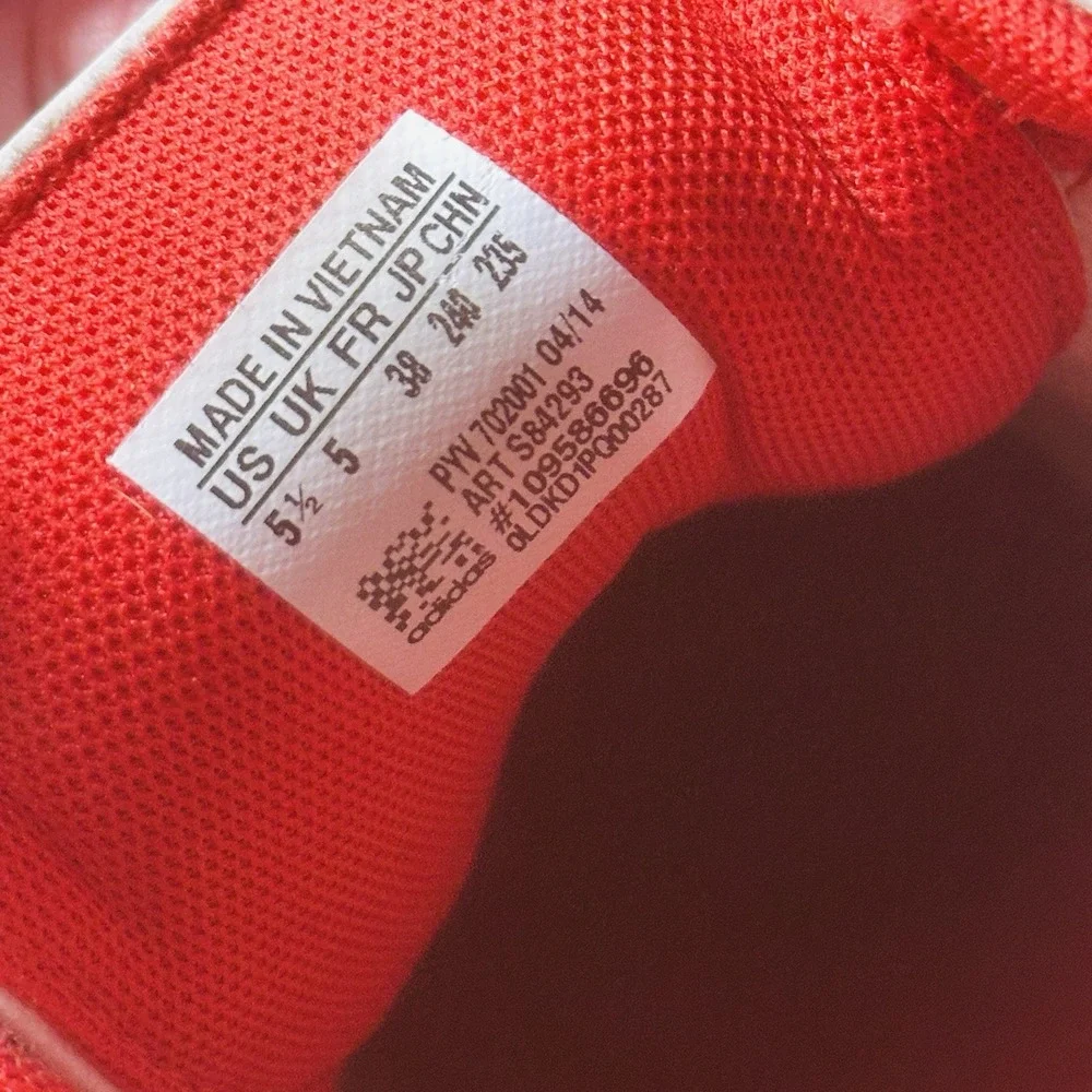 Vintage Adidas Orion Low White Tan Red Trim Running Shoe Size‎ 5.5